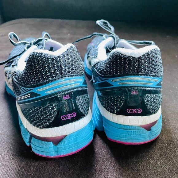 Excellent ASICS GT 2000 Black Blue Ruby Red sz 7 38 EUR - Picture 9 of 14